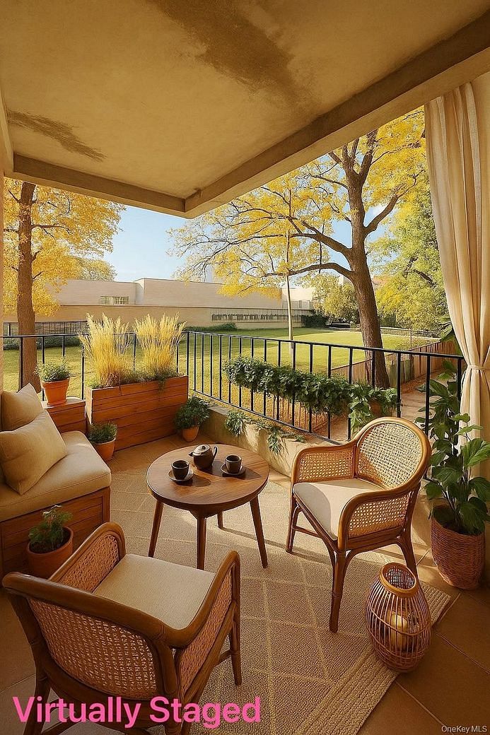 14105 Northern Blvd #3E