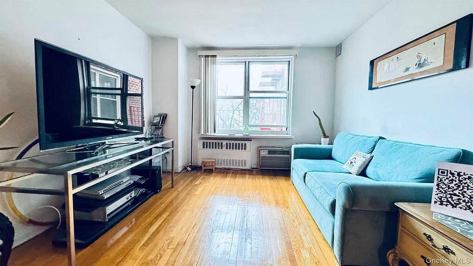 142-05 Roosevelt Avenue #539