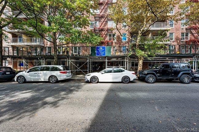 142-05 Roosevelt Avenue #539