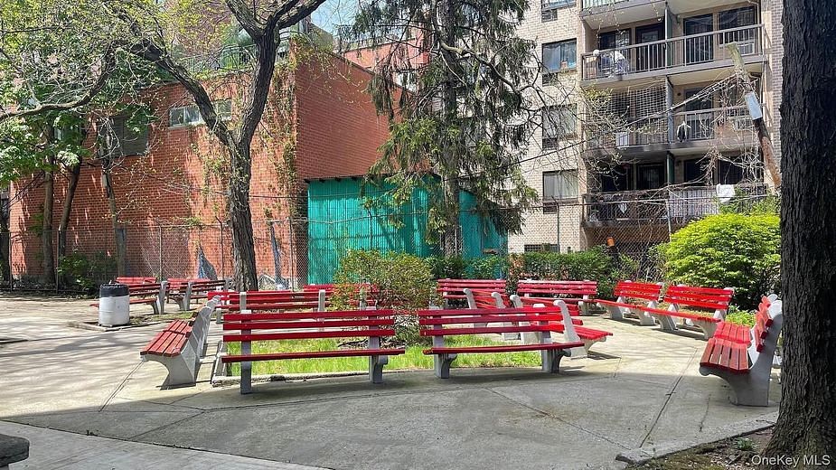 142-05 Roosevelt Avenue #7