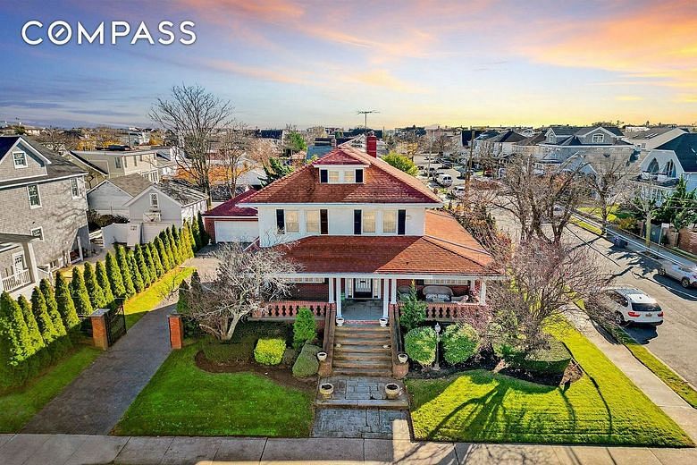 142-15 Newport Avenue