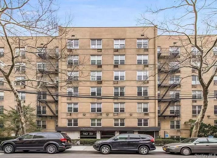 142-20 Franklin Avenue #6E