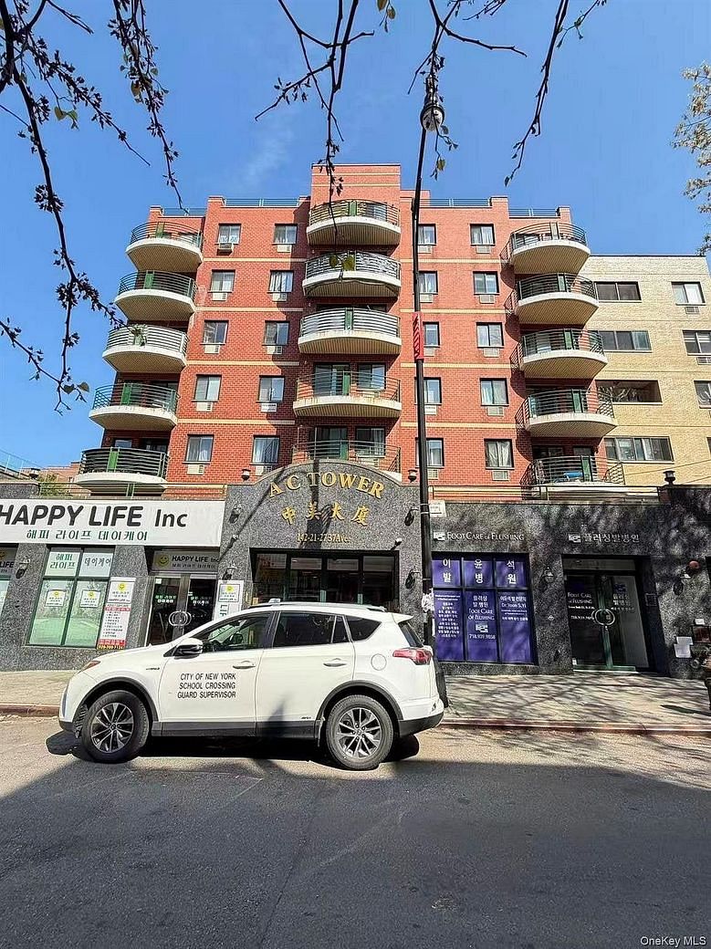 142-21 37 Avenue #5B