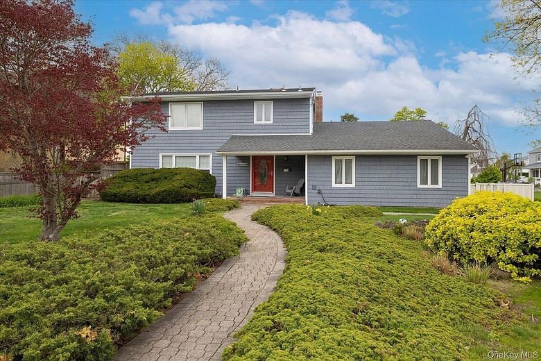 142 E Shore Drive