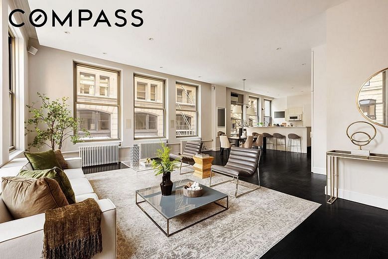 142 Fifth Avenue #2