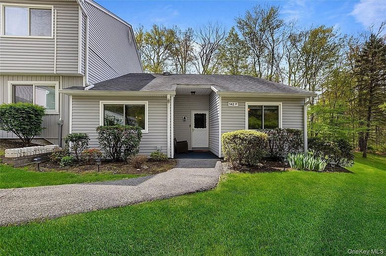 142 Flintlock Way #F