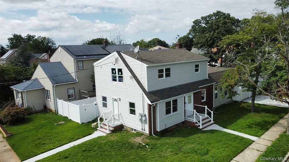 142 Green Street