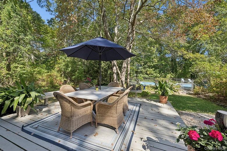 1420 Laurelwood Drive