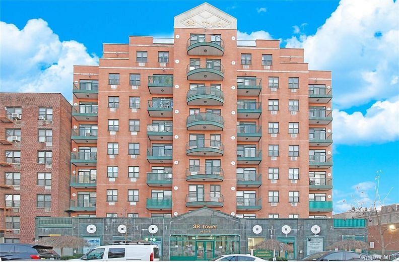 14218 S 38th Avenue #7D
