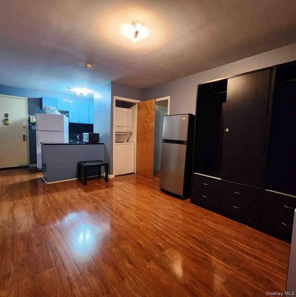 14225 37th Avenue #7C