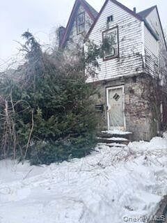 14234 Booth Memorial Avenue