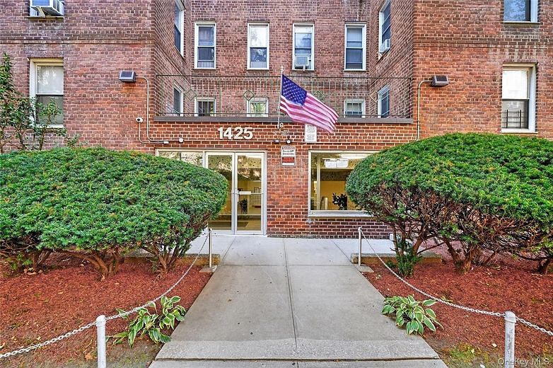 1425 Thieriot Avenue #2A