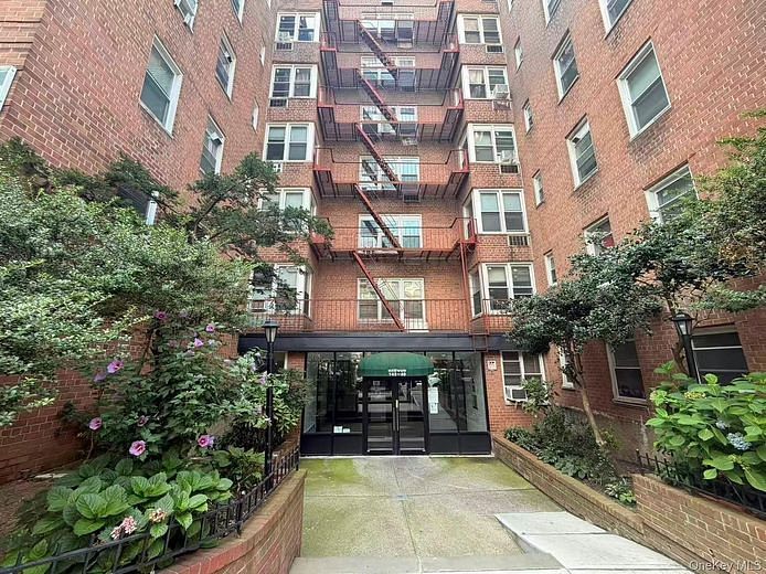 143-40 41 Avenue #4H