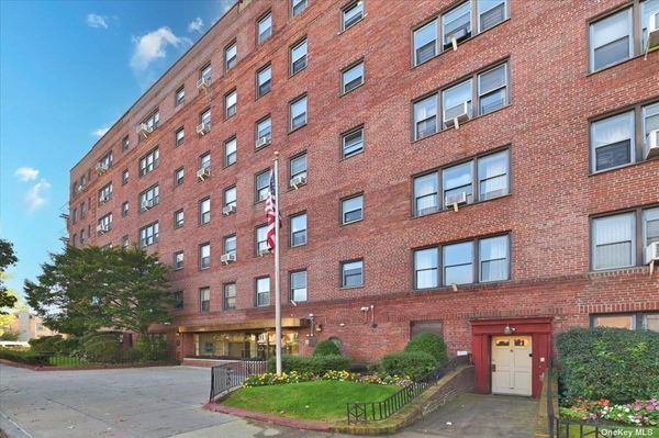 Image 1 of 15 for 143-50 Hoover Avenue #106 in Queens, Briarwood, NY, 11435