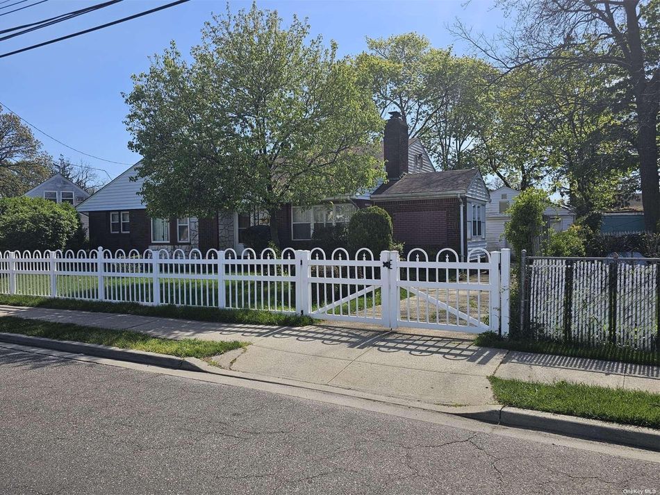 Image 1 of 4 for 143 Park Avenue in Long Island, Roosevelt, NY, 11575