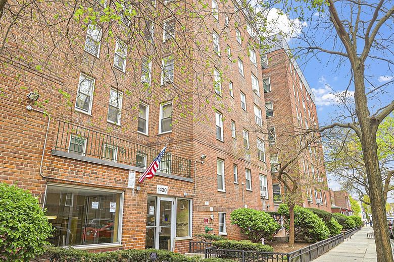 1430 Thieriot Avenue #3G