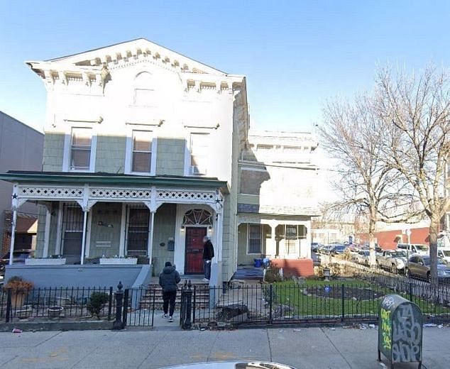 1431 Herkimer Street