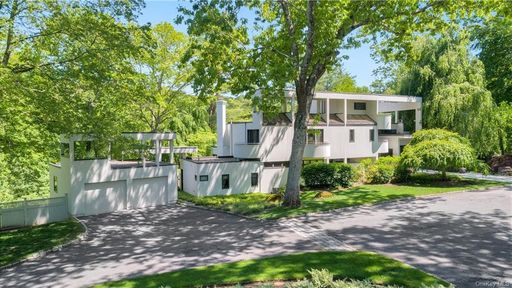 Image 1 of 32 for 10 Beech Hill Lane in Westchester, Pound Ridge, NY, 10576