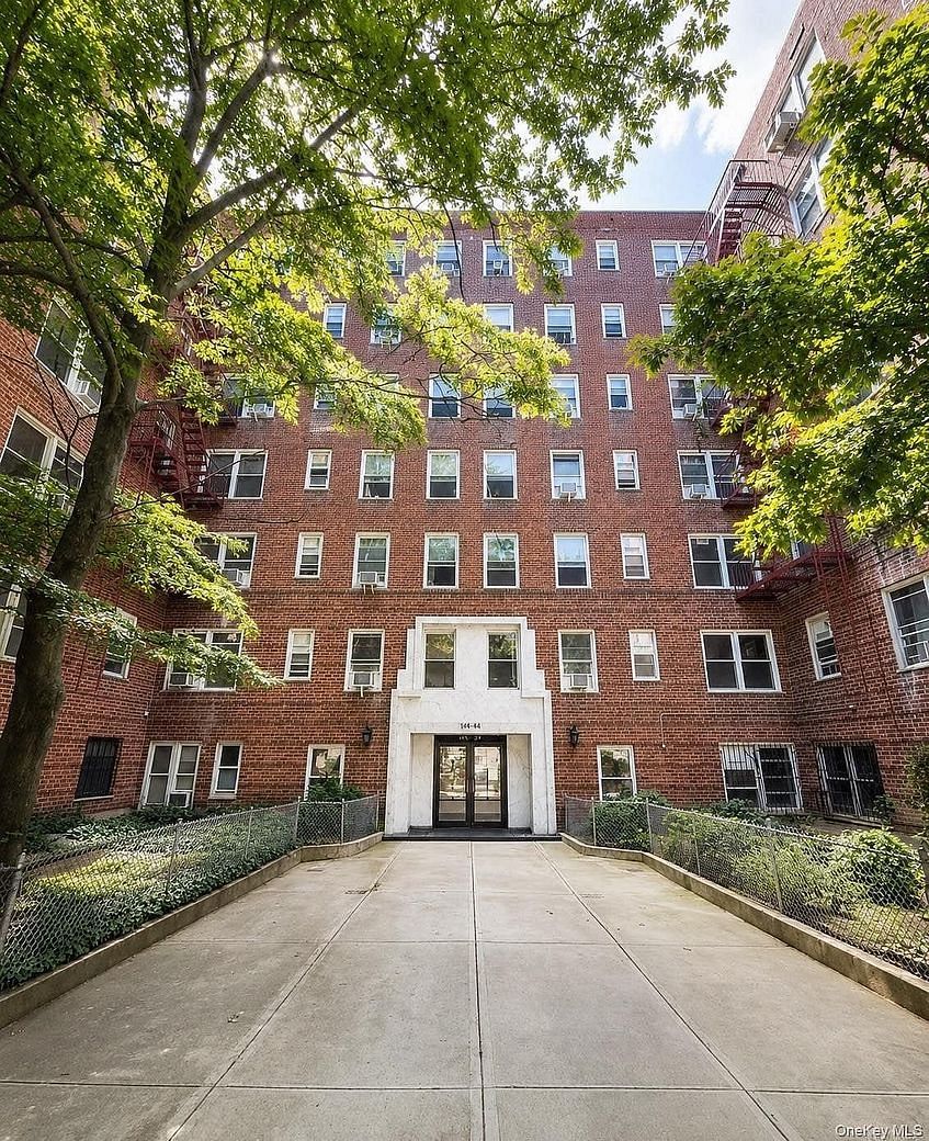 144-44 41st Avenue #5J