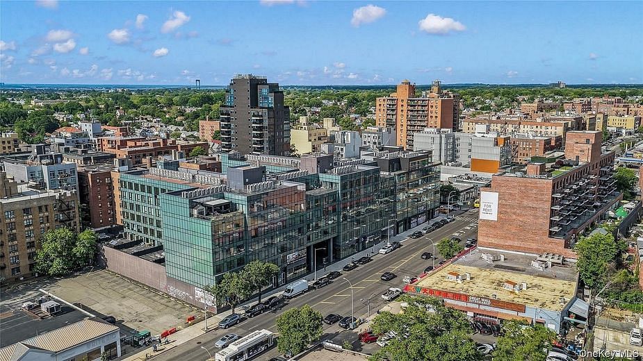 144-49 Northern Boulevard #415