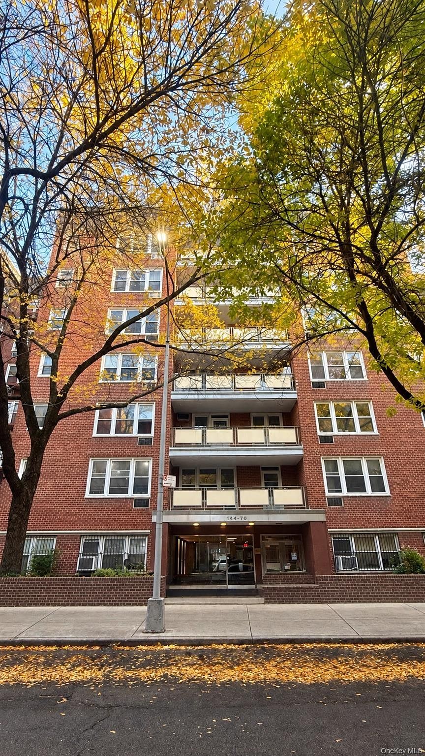 144-70 41st Avenue #6E
