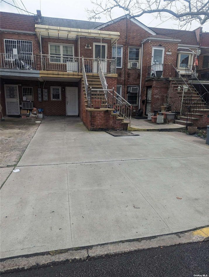 Image 1 of 4 for 1440 E 100th Street #2 in Brooklyn, Canarsie, NY, 11236