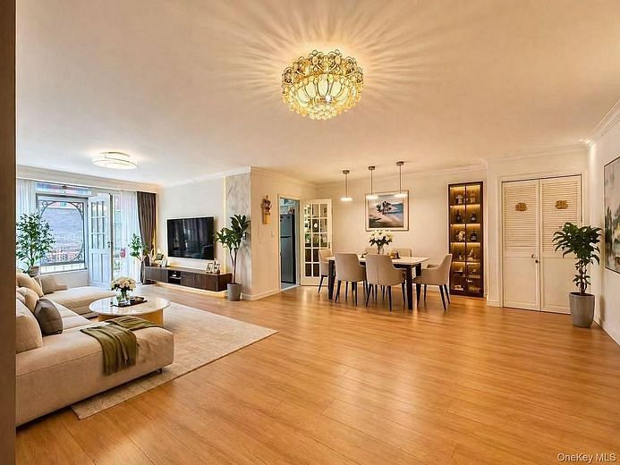 14430 Sanford Avenue #1P