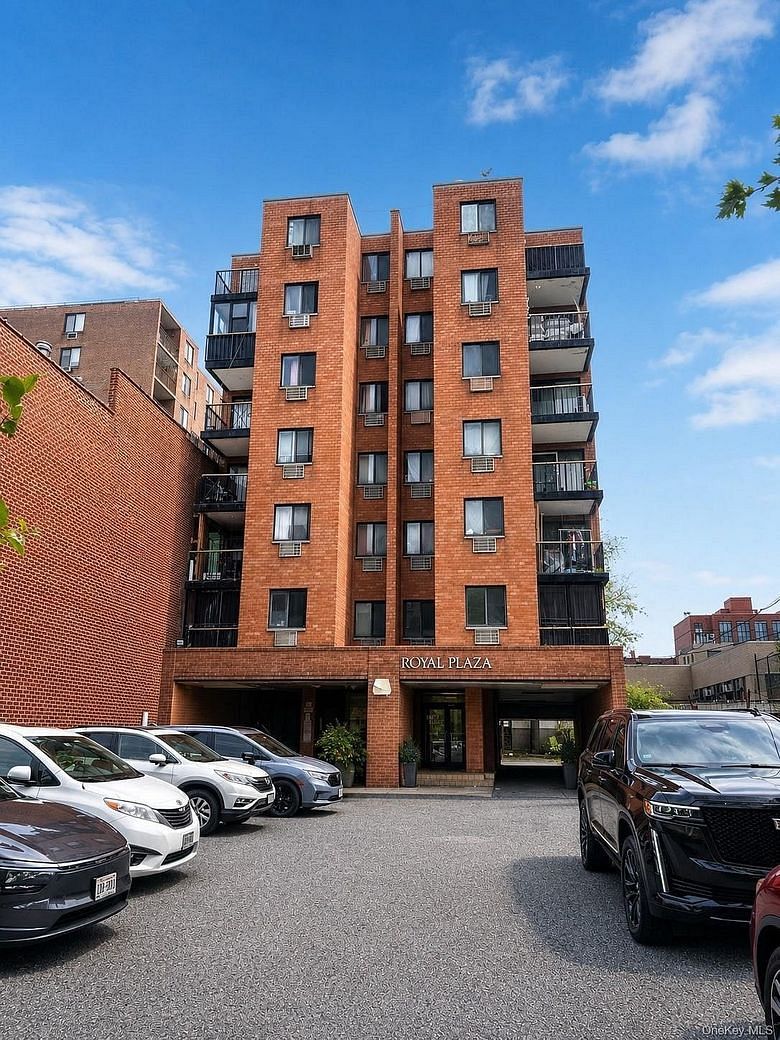 14468 38th Avenue #204