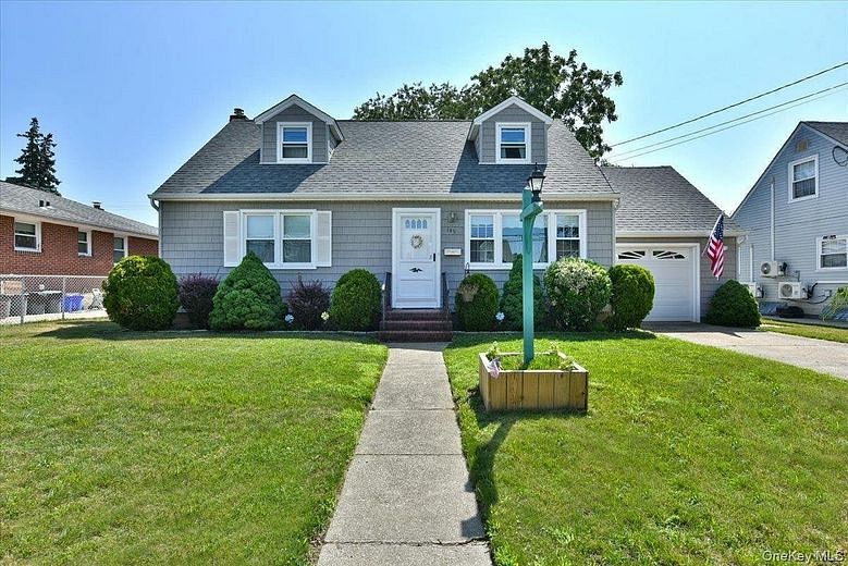 145 Benedict Avenue