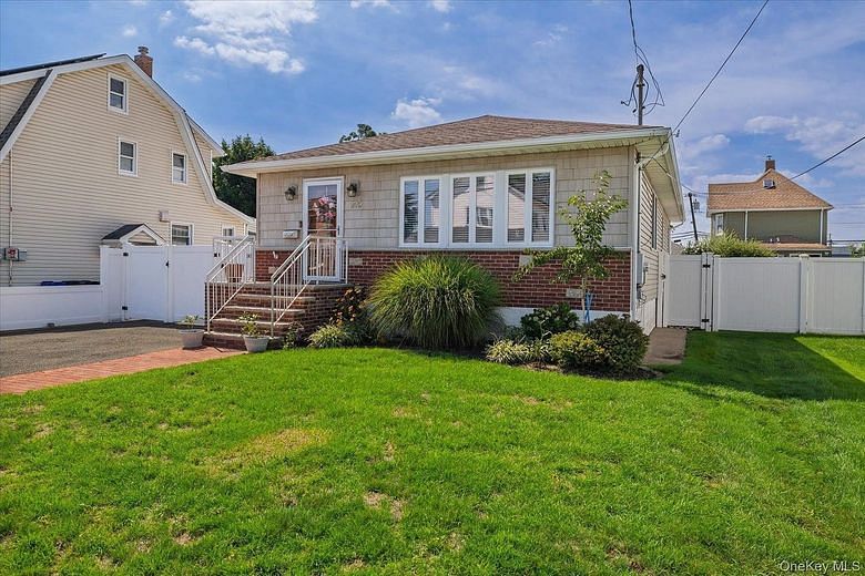 145 Bismark Avenue