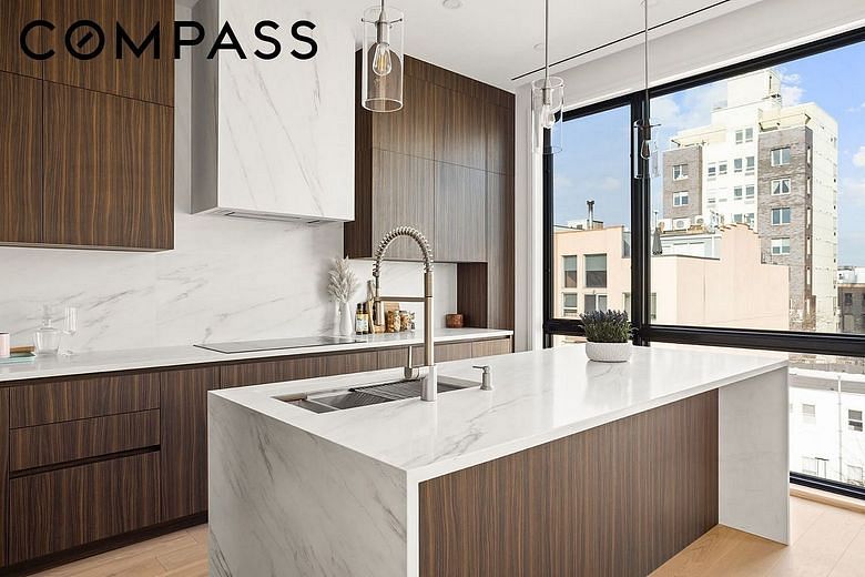 145 Conselyea Street #2