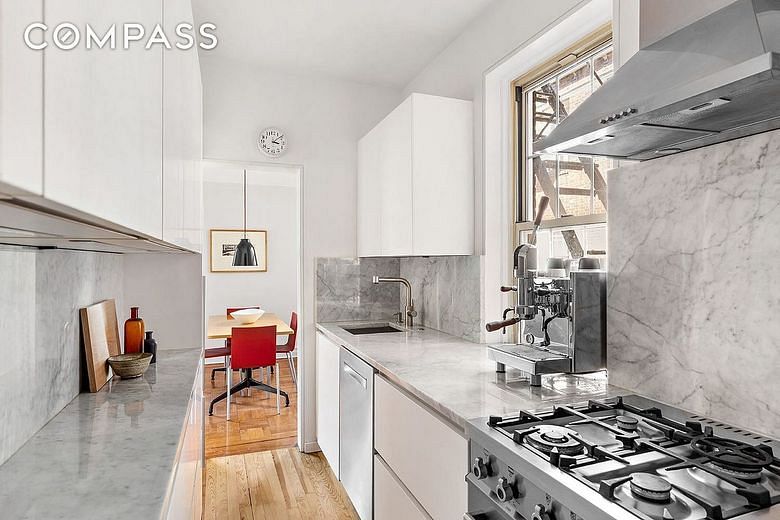 145 Hicks Street #B40