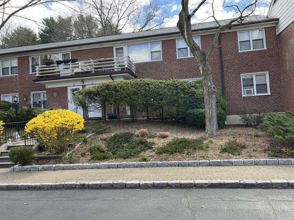 Image 1 of 14 for 145 S Buckhout Street #145 in Westchester, Greenburgh, NY, 10533