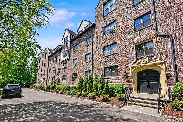 1452 Boston Post Road #3C