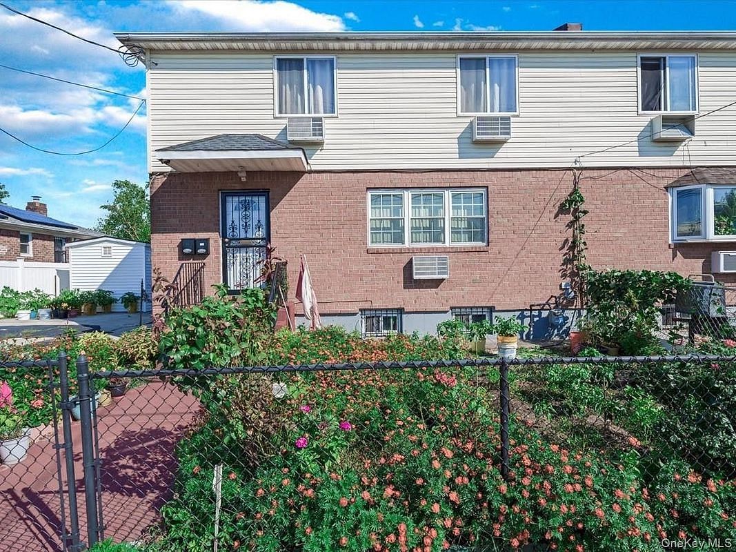 Image 1 of 21 for 14557 229th Street #0000000000 in Queens, New York, NY, 11413