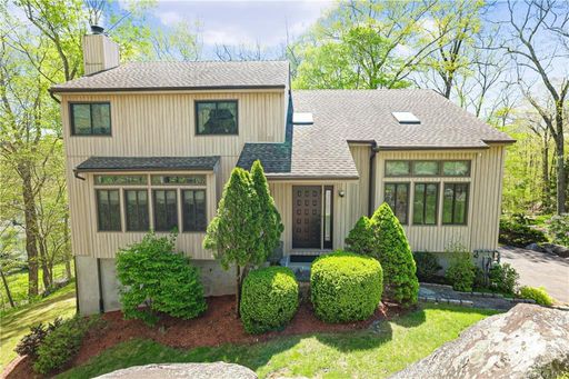 Image 1 of 36 for 8 Amalfi Drive in Westchester, Cortlandt, NY, 10567