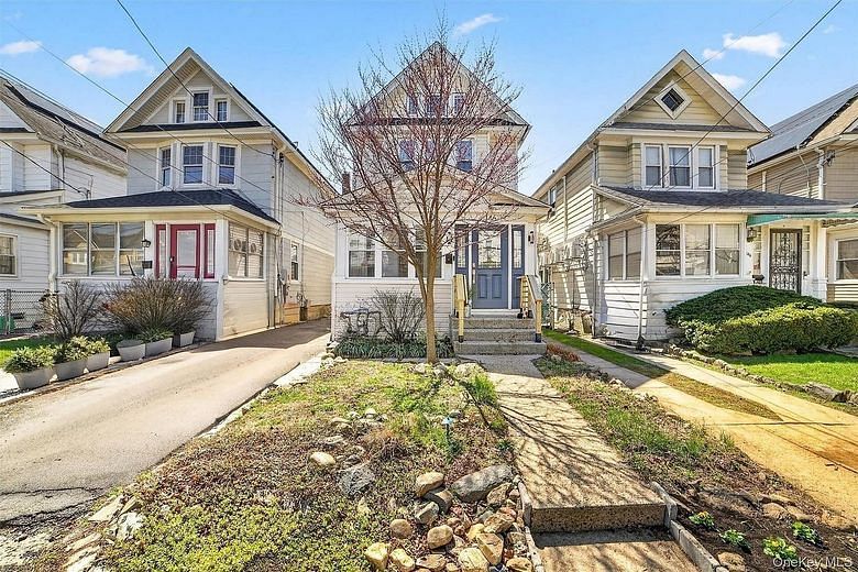 146 Beechwood Avenue