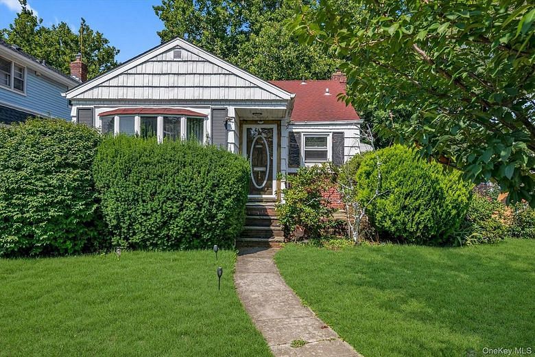 146 Claflin Boulevard
