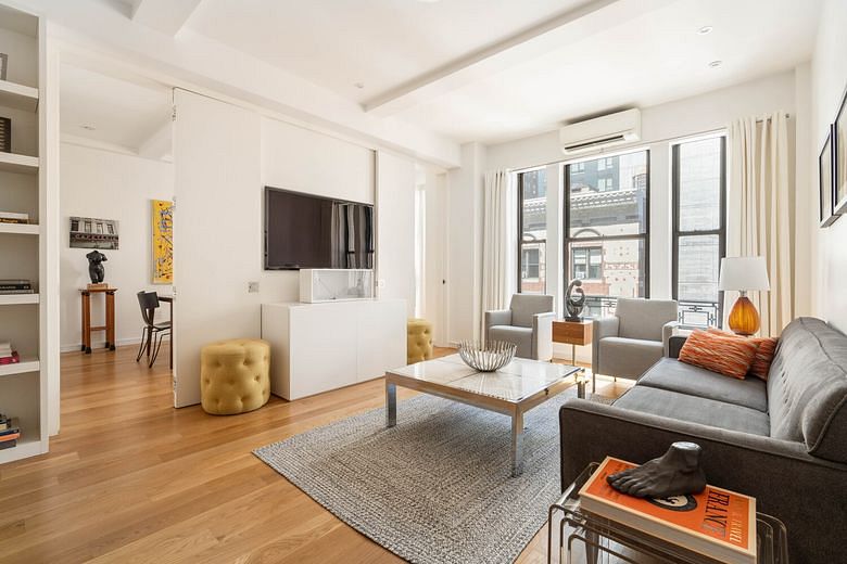 146 East 49th Street #9B
