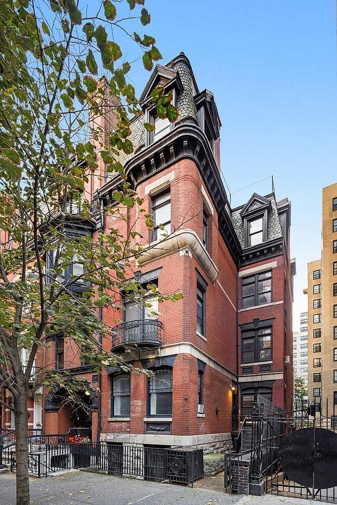 146 East 89th Street