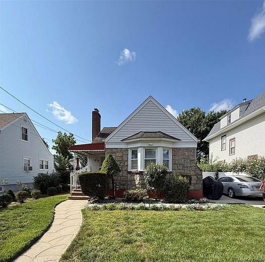 146 Elm Street