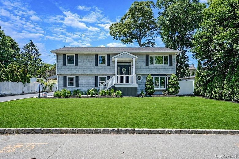 146 Rose Drive