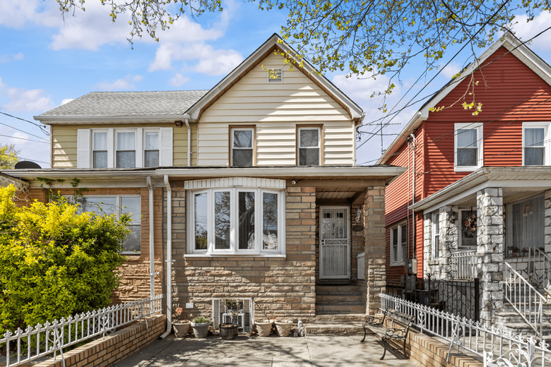 1462 East 65th Street