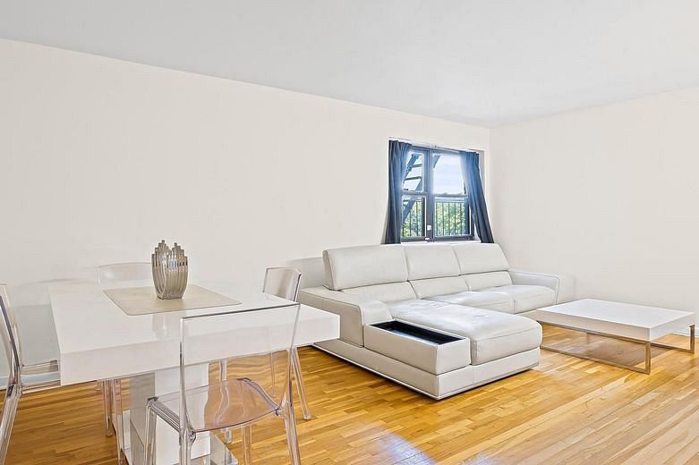 147-10 84th Road #4G