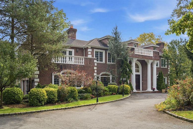 147 Bacon Road