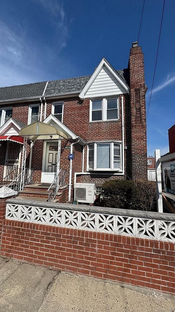 14729 Coolidge Avenue