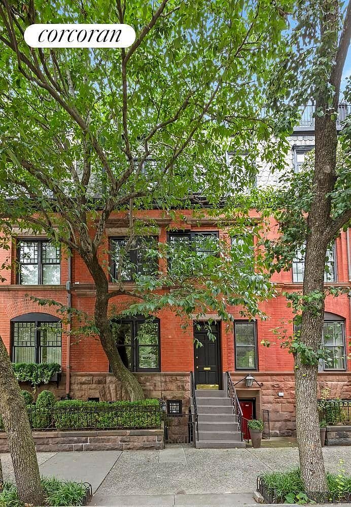 Image 1 of 9 for 148 East End Avenue in Manhattan, New York, NY, 10028