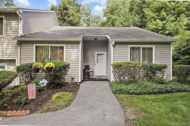 148 Flintlock Way #G