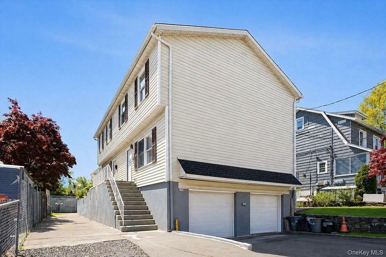 148 Lincoln Avenue