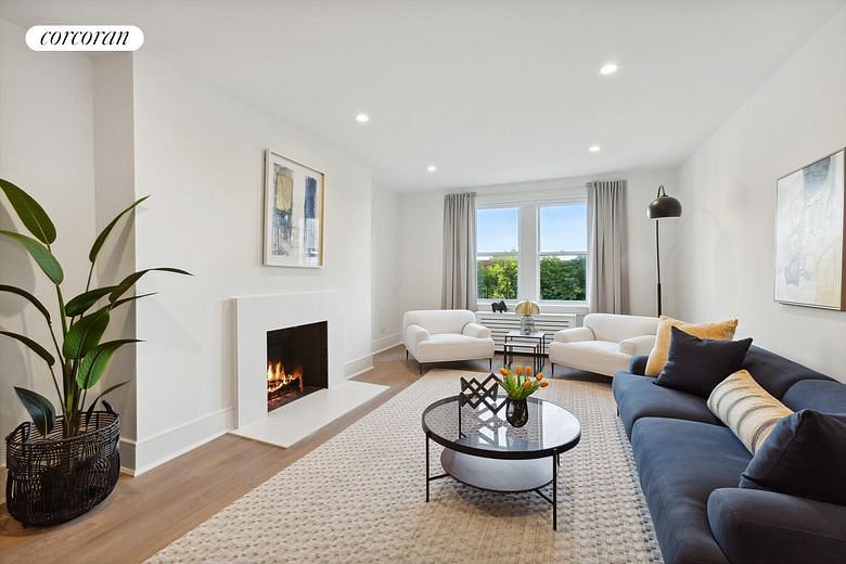 14809 Northern Boulevard #5M